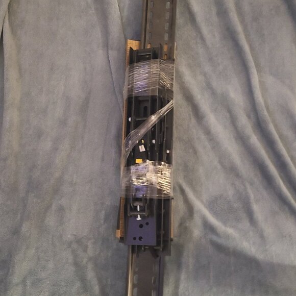 NEW unopened PERLESMITH Medium Tilting TV Wall Mount Bracket - PSMTK1 - Picture 3 of 5